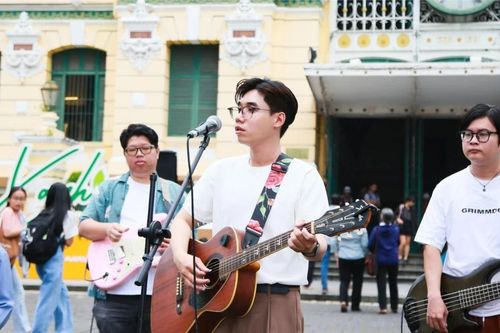 Khai mạc Lễ hội nghệ thuật đường phố tại Bưu điện Trung tâm TPHCM