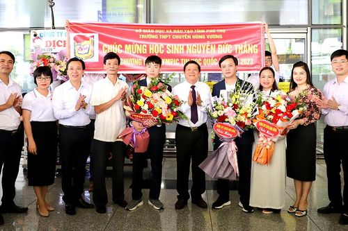 Đổi mới chương trình dạy học môn Tin học ở trường Chuyên Hùng Vương
