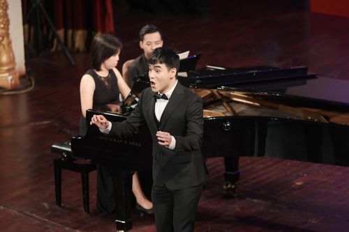 Hạnh phúc khi được hát opera bằng tiếng mẹ đẻ