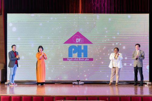 Cung cấp dịch vụ toàn diện, miễn phí hỗ trợ cho phụ nữ và trẻ em bị bạo lực