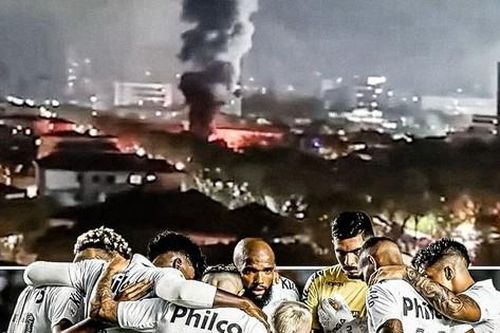 Đội bóng cũ của Pele, Neymar lần đầu xuống hạng sau 111 năm, CĐV tức giận gây bạo loạn, đốt phá thành phố