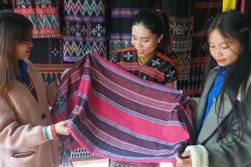 Hành trang khởi nghiệp cho thanh niên vùng đồng bào dân tộc thiểu số và miền núi TT-Huế