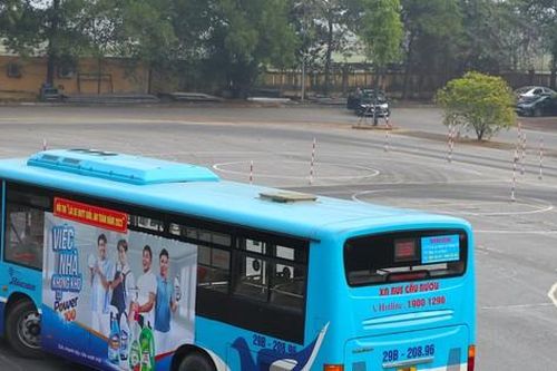 Đội thi VinBus giành giải nhất Hội thi nhân viên xe buýt giỏi, văn minh