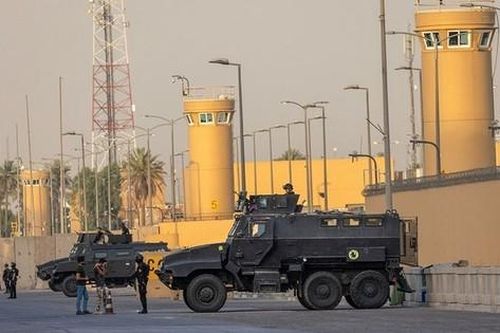 Đại sứ quán Mỹ tại Iraq hứng loạt rocket