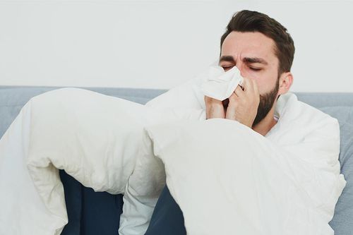 Ngăn ngừa cảm cúm, cảm lạnh lây lan chéo trong gia đình vào mùa đông