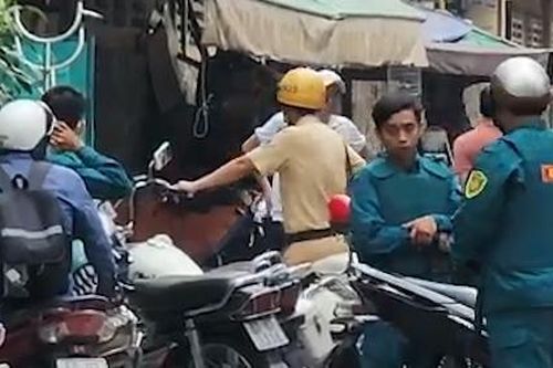 TP.HCM: Bắt người đàn ông nghi ngáo đá, đốt nhà, dọa chém người