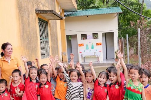 'Nhà vệ sinh cho em' - hiện thực hóa 'điều ước' vì sức khỏe học đường