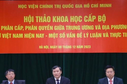 Nâng cao hiệu quả phân cấp, phân quyền giữa Trung ương và địa phương