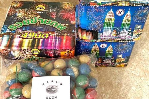 Pháo hoa rao bán sôi nổi trên mạng xã hội dịp cận Tết 2024
