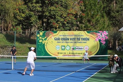Khởi tranh giải quần vợt từ thiện cúp Hiệp hội Doanh nghiệp tỉnh Lâm Đồng
