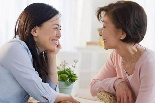 Làm sao để yêu được... mẹ chồng?