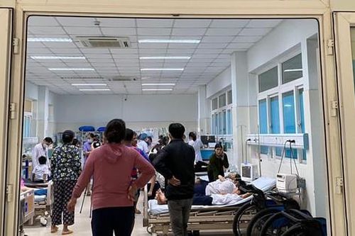 25 học sinh nhập viện cấp cứu sau khi ăn thạch 'lạ' của người phụ nữ ở Quảng Ngãi