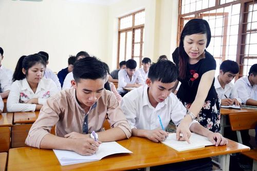 Hà Tĩnh hỗ trợ đào tạo đối với lưu học sinh Lào giai đoạn 2023-2025