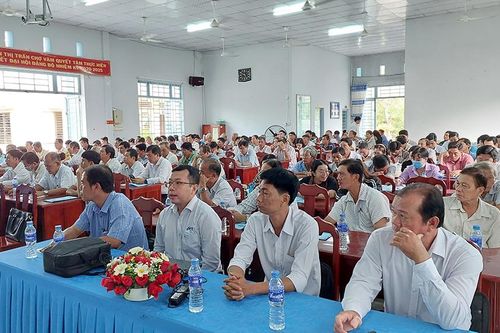 Hội Nông dân tỉnh An Giang hướng dẫn hội viên bán hàng qua sàn thương mại điện tử