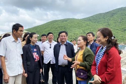 Đa dạng hóa sinh kế cho ngư dân