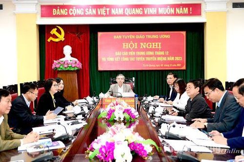 Hội nghị báo cáo viên Trung ương tháng 12 năm 2023
