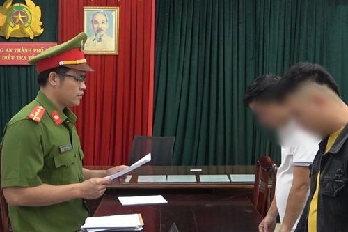 Khởi tố 2 đối tượng cố ý gây thương tích tại quán C-Beer