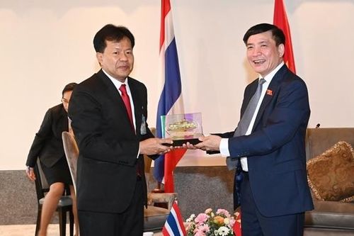 Tổng Thư ký Quốc hội Bùi Văn Cường làm việc với Quyền Tổng Thư ký Hạ viện Thái Lan