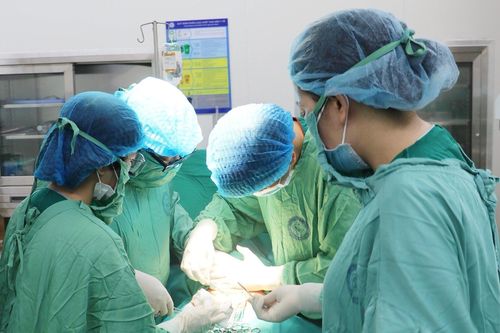 Người mẹ từ Hàn Quốc về Việt Nam để giữ thai mắc bệnh tim nguy hiểm