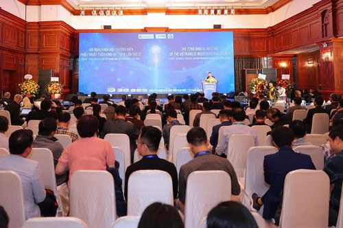 Giải pháp cho phòng mổ thông minh trong phẫu thuật thần kinh – cột sống