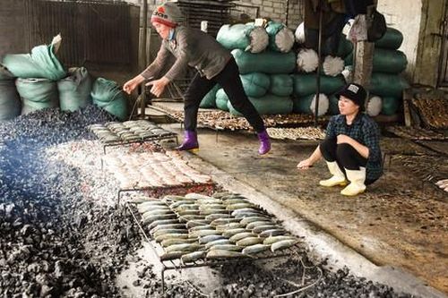 Làng nghề truyền thống ở Nghệ An 'chạy đua' vào vụ Tết