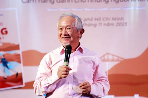 Khởi nghiệp đừng nghĩ đến làm giàu nhanh, tiền sẽ tự đến