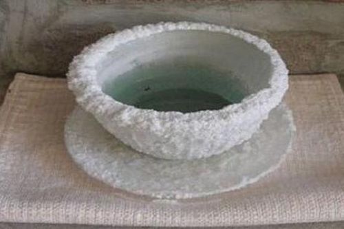 Phong thủy nhà ở: 'Trăm cái lợi' khi đặt bát muối ở góc nhà