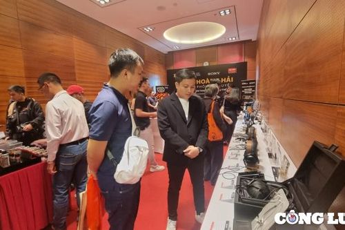 Khai mạc triển lãm thiết bị âm thanh AVShow lần thứ 21 tại Hà Nội