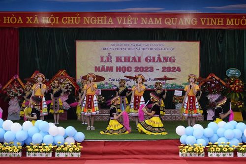 Lạng Sơn: Ban hành nhiều chính sách hiệu quả cho học sinh dân tộc nội trú, bán trú