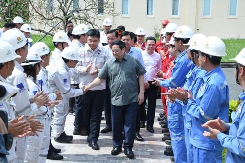 Thủ tướng: Cà Mau phải tạo điều kiện cho chủ đầu tư mở rộng quy mô Cụm Khí – Điện – Đạm Cà Mau
