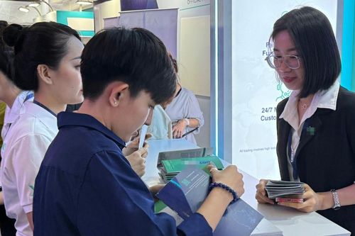 Núp bóng hội thảo công nghệ để quảng bá hàng chục sàn forex quốc tế