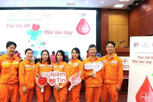 Công ty Điện lực Nghệ An hiến tặng 174 đơn vị máu hưởng ứng 'Tuần lễ hồng EVN'