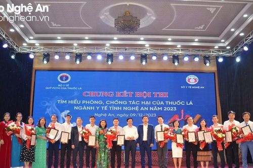 Bế mạc và trao giải Hội thi Tìm hiểu phòng, chống tác hại của thuốc lá ngành Y tế Nghệ An năm 2023