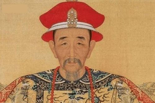 Cách dạy con đặc biệt của hoàng đế Khang Hy: Bắt con đi bộ gần 5km đến lớp học, đọc sách là phải đọc 120 lần