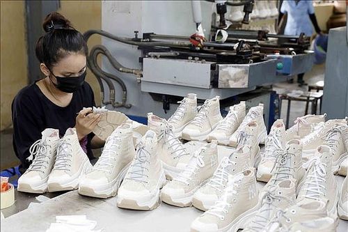 Ngành da giày làm gì để tận dụng tốt hơn cơ hội từ Hiệp định UKVFTA?