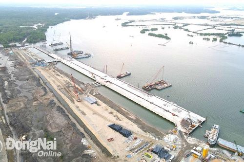 Cận cảnh công trình xây dựng Cảng biển lớn nhất Đồng Nai