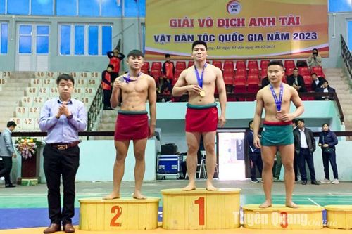 Đoàn Tuyên Quang giành 2 Huy chương Vàng tại Giải vô địch Anh tài Vật dân tộc quốc gia