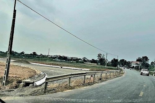 Thanh Hóa: Xử phạt nhiều đơn vị đấu nối trái phép vào quốc lộ trên địa bàn tỉnh
