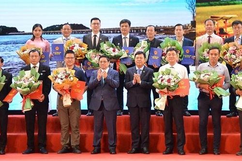 Thủ tướng Phạm Minh Chính dự Lễ Công bố Quy hoạch và xúc tiến đầu tư tỉnh Cà Mau