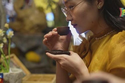 Giới trẻ Việt tìm về văn hóa thưởng trà truyền thống