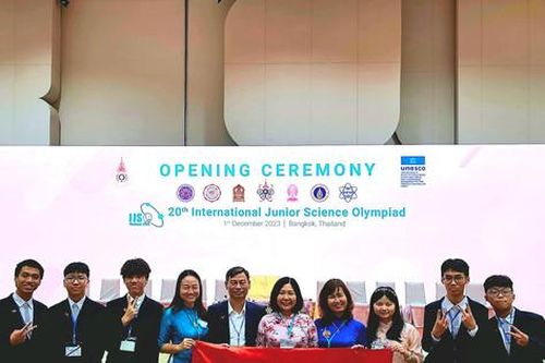 Cả 6 học sinh Hà Nội giành Huy chương Olympic khoa học trẻ quốc tế