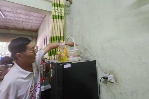 Kiểm tra toàn diện mỏ đá nổ mìn làm nứt nhà dân