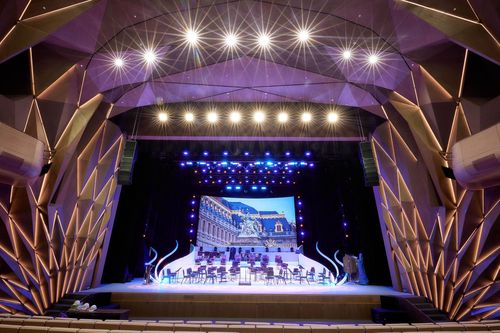 Nhà hát Hồ Gươm vào Top 10 nhà hát opera tuyệt vời nhất thế giới
