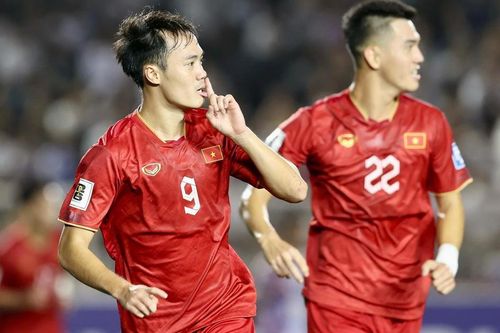 Tin nóng thể thao tối 10/12: Đội bóng của Thanh Thúy thua trắng ở Nhật Bản, dự đoán bất ngờ về ĐT Việt Nam tại Asian Cup