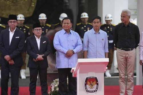 Bầu cử Indonesia: Kết quả khảo sát trước bầu cử hé lộ nhiều bất ngờ