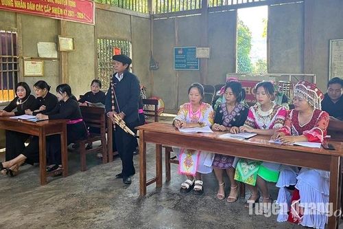 Tuyên Quang mở 25 lớp truyền dạy văn hóa các dân tộc thiểu số