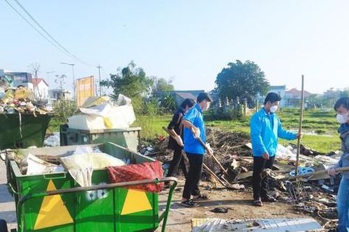 Ra mắt 7 đội hình thanh niên tình nguyện thực hiện đề án Chủ nhật xanh