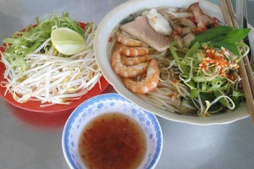Bún nước lèo - món đặc sản nhất định phải thử khi có dịp đến Sóc Trăng