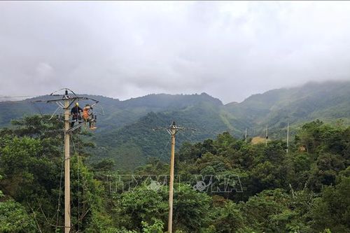 Đưa điện lưới quốc gia về các bản biên giới khó khăn