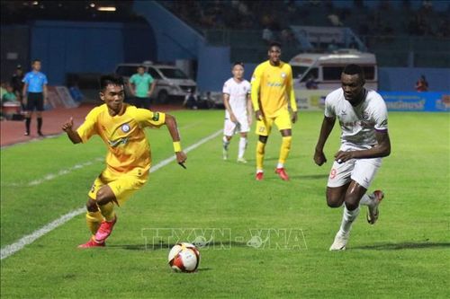 V.League 1-2023/24: Chủ nhà Khánh Hòa thua Bình Dương 0 - 2